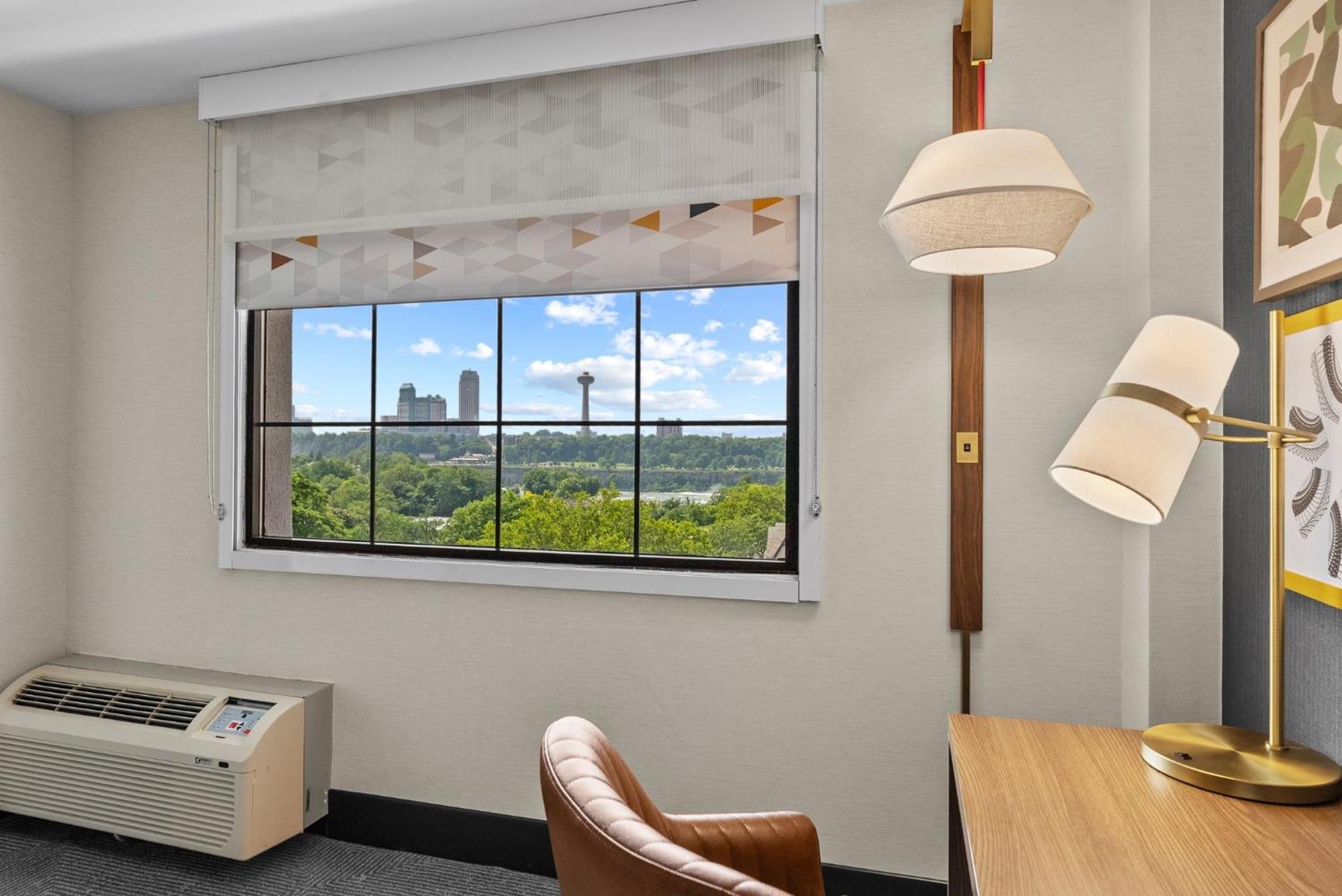 Holiday Inn Niagara Falls State Park Entry By Ihg Bagian luar foto
