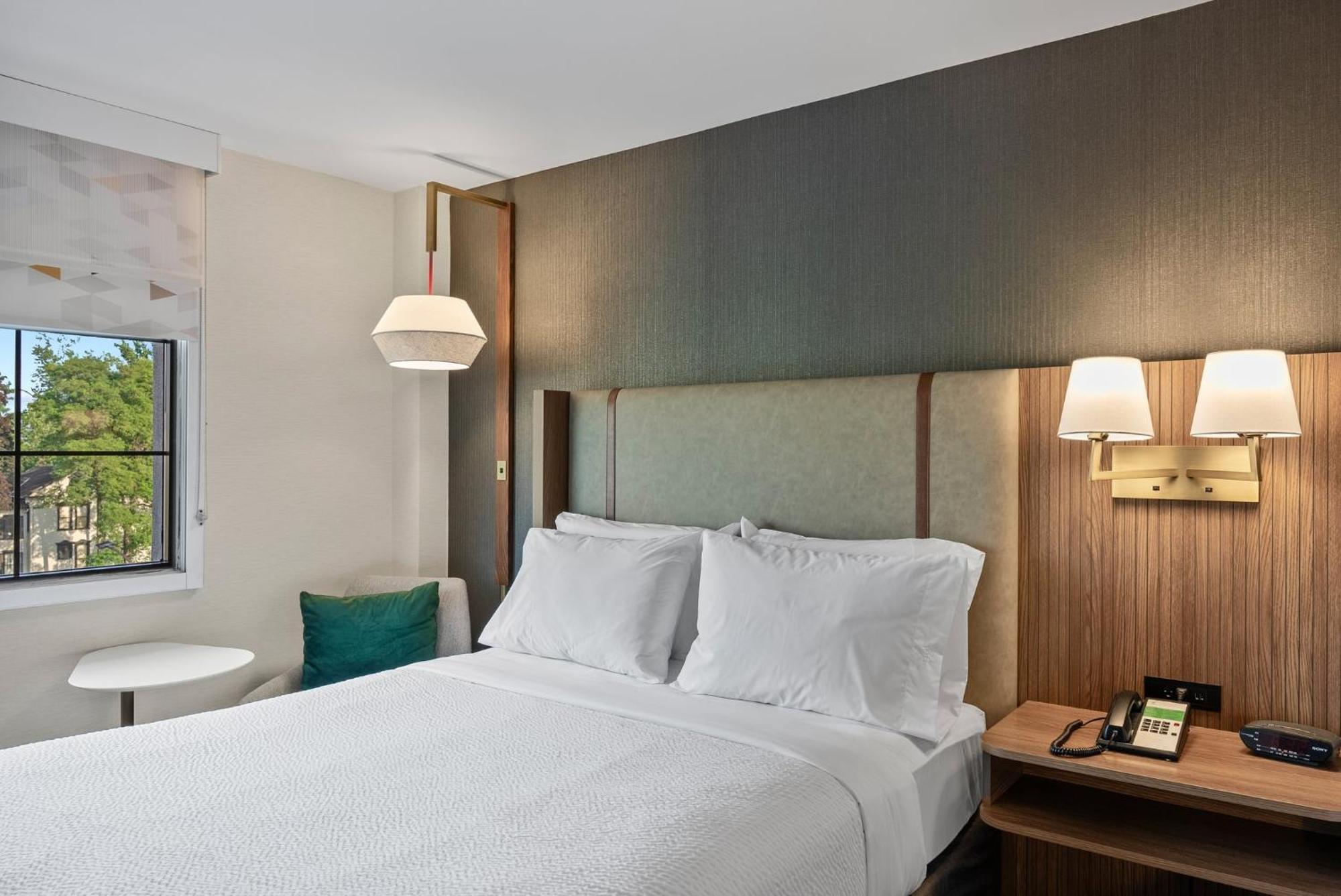 Holiday Inn Niagara Falls State Park Entry By Ihg Bagian luar foto